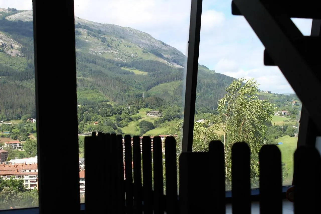 Casa Rural Abaraxka- Espectaculares Vistas A Las Verdes Montanas A Solo 20 Minutos De La Playa